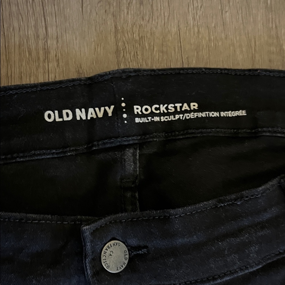 Old Navy Rockstar Black Jeans - Picture 2 of 8